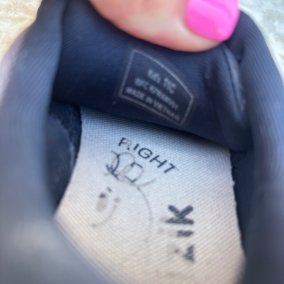 Kizik - Picture 3 of 3